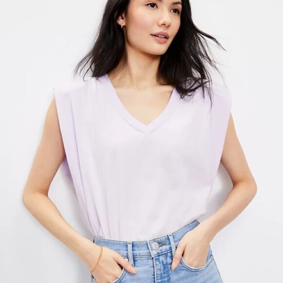 LOFT Oversized V-Neck Muscle Tee - Picture 1 of 10